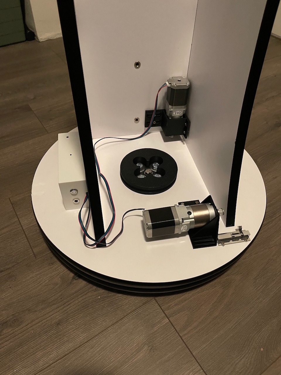 OnStep-powered Dobsonian mount and tracking hardware